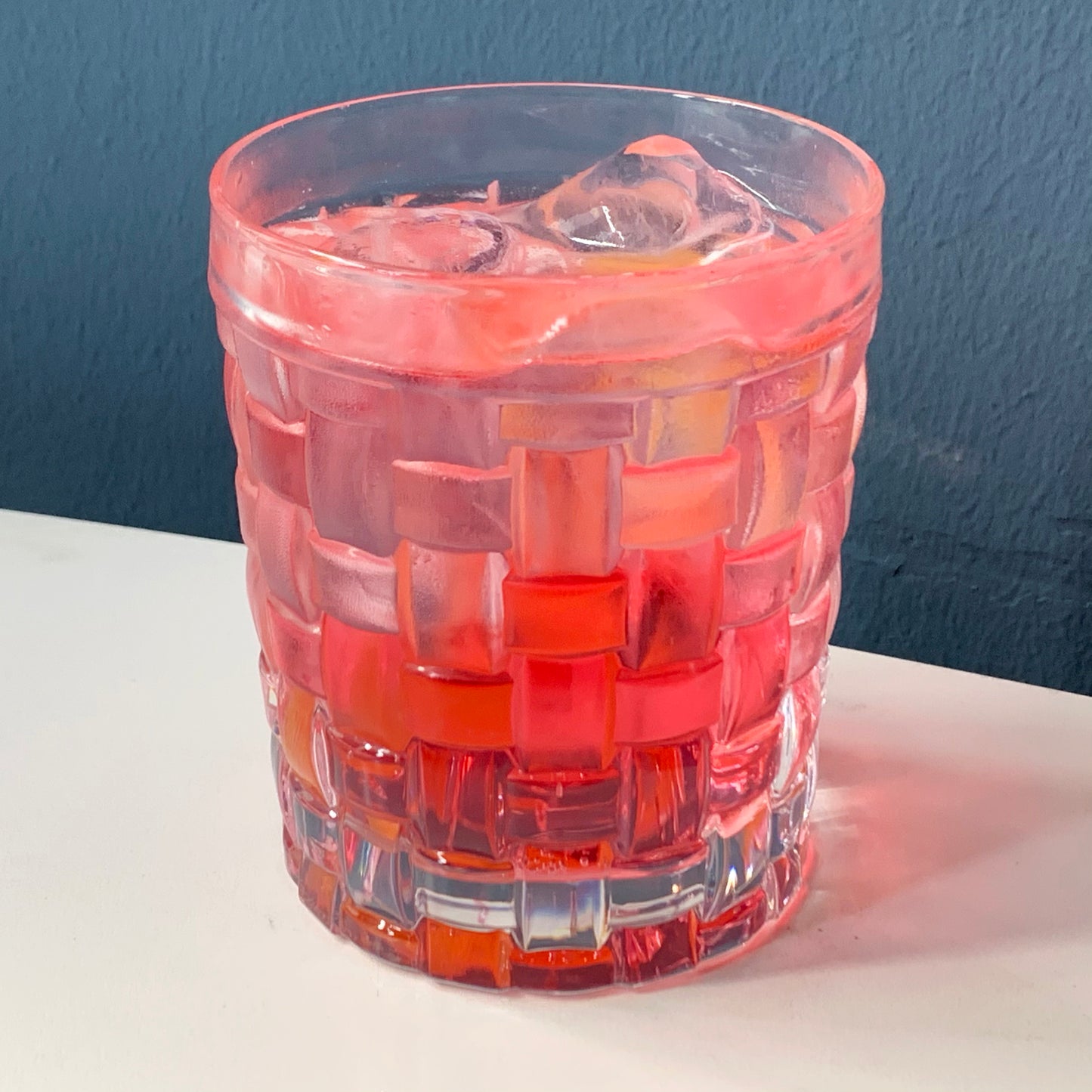 Mirativo on the rocks
