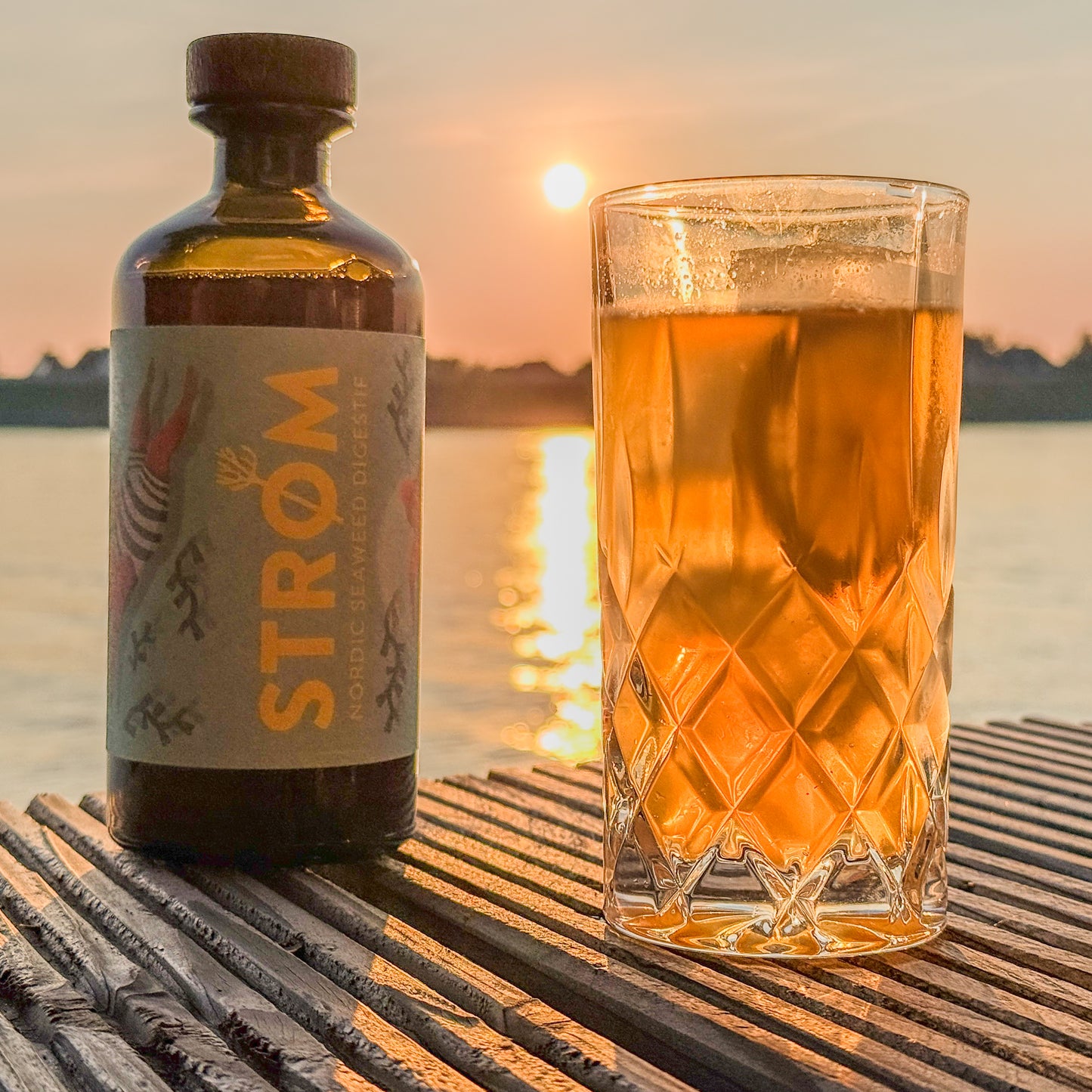 
                  
                    STRØM Digestif
                  
                