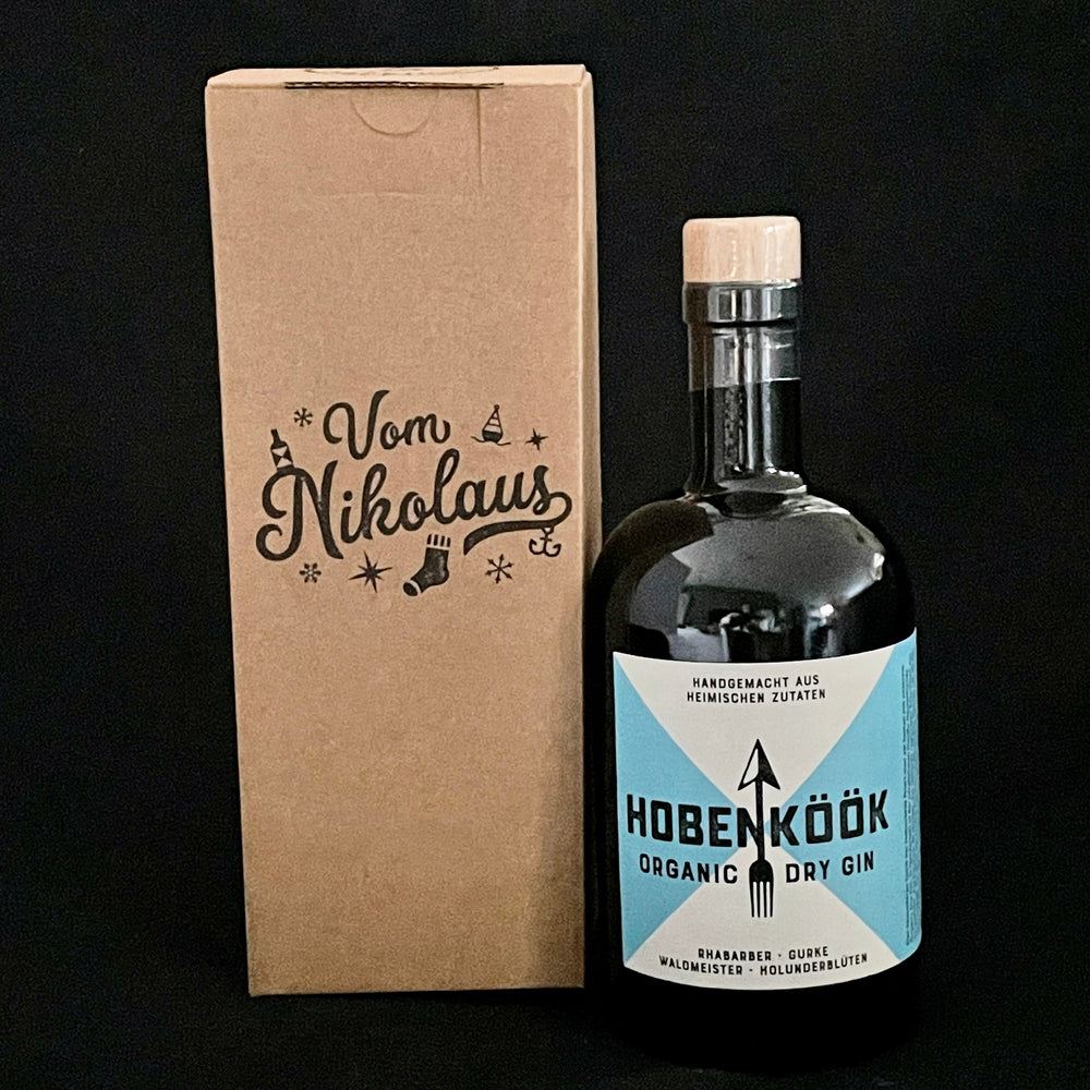 
                  
                    Geschenkkarton – handbestempelt – für 0,5L-Flaschen
                  
                